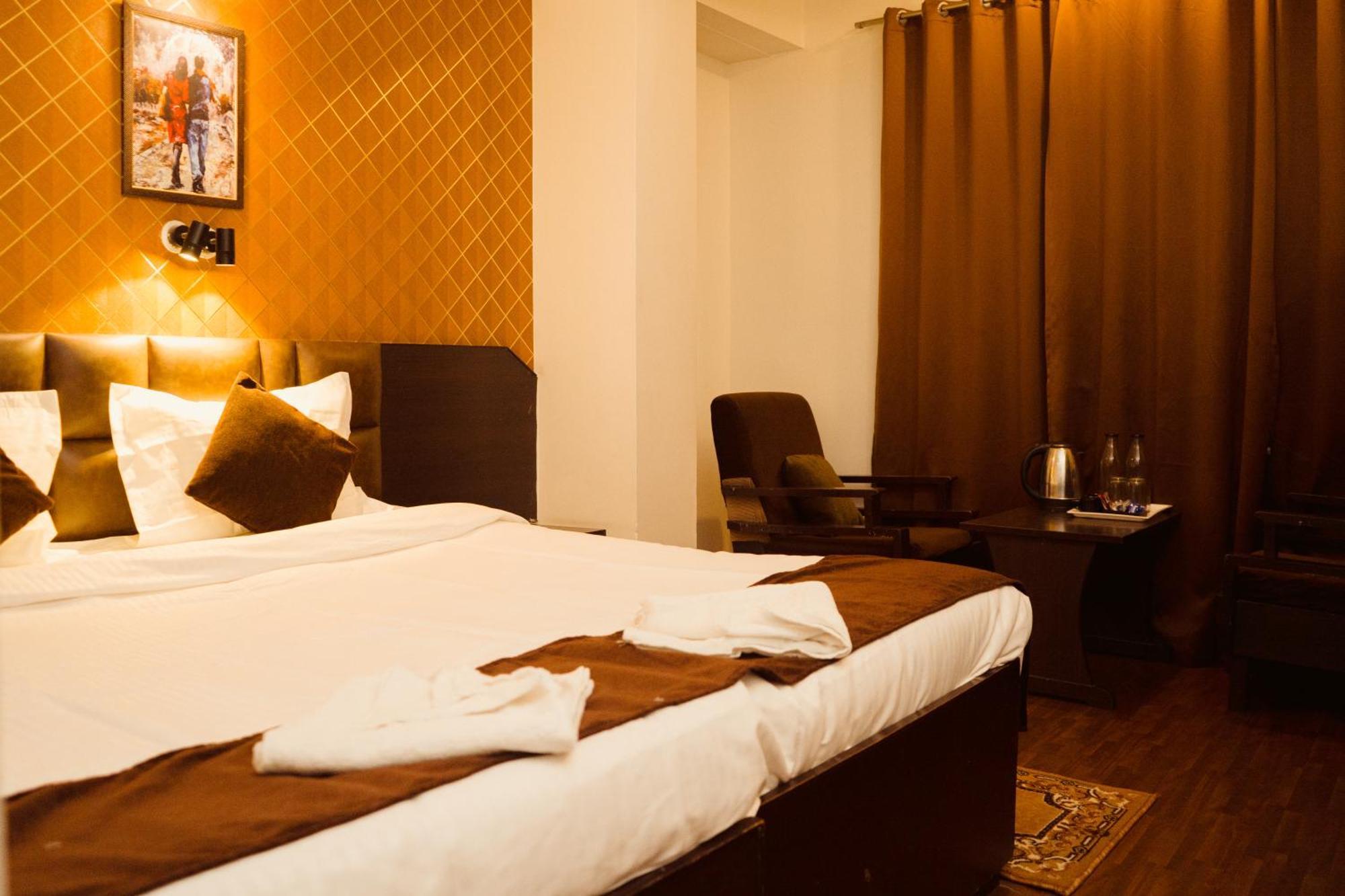 Hotel Siddhi Vinayak Regency, Mg Marg Gangtok Kültér fotó