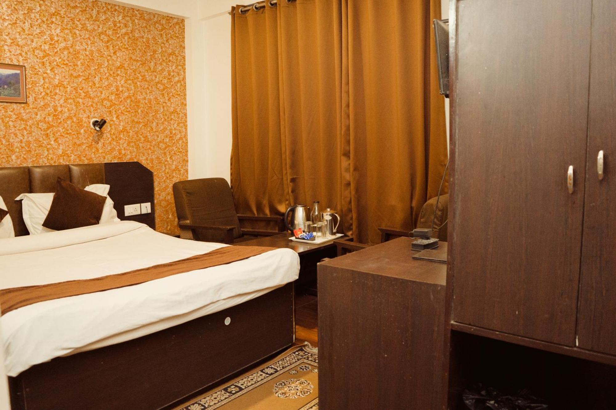 Hotel Siddhi Vinayak Regency, Mg Marg Gangtok Kültér fotó
