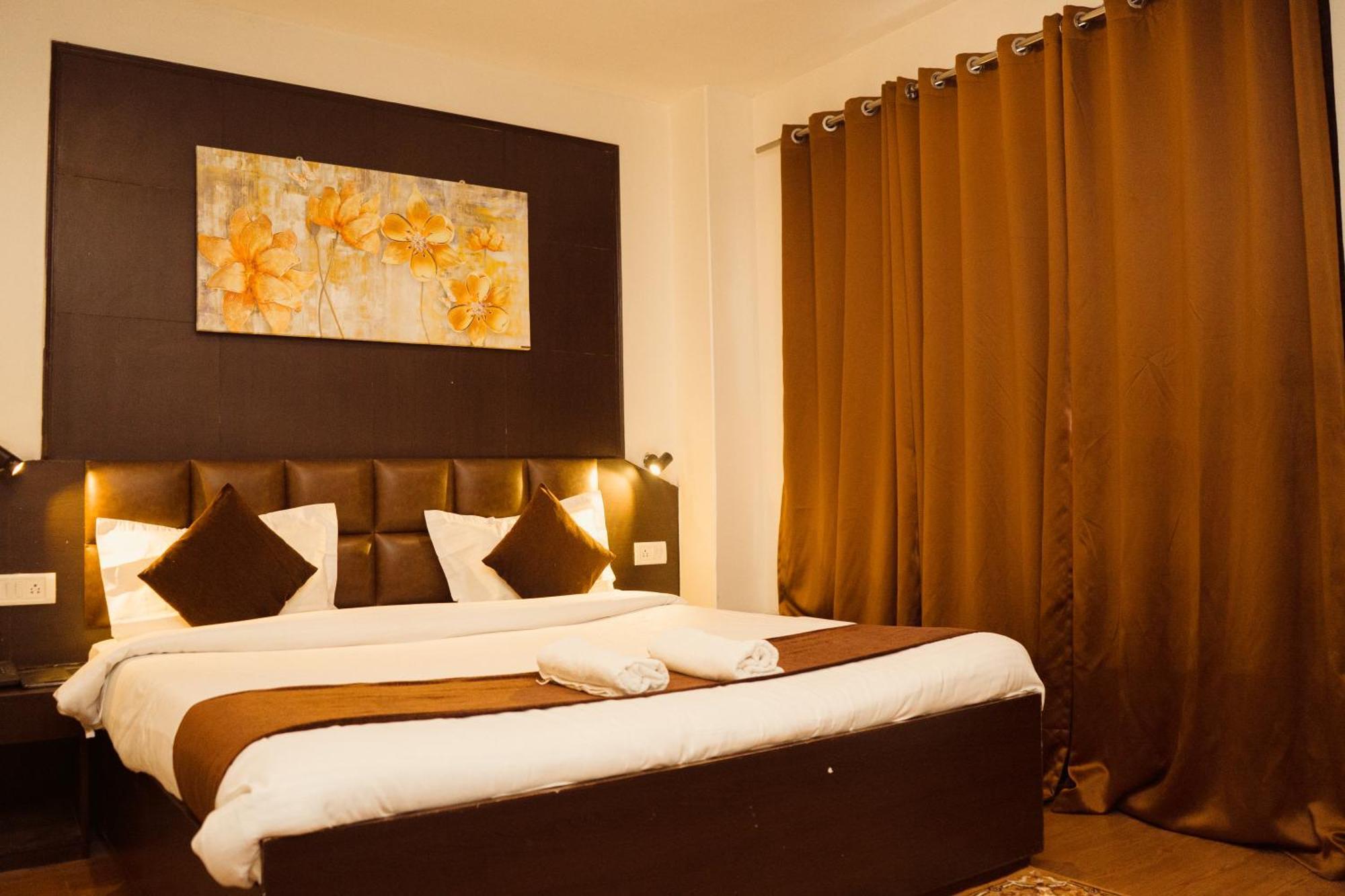 Hotel Siddhi Vinayak Regency, Mg Marg Gangtok Kültér fotó